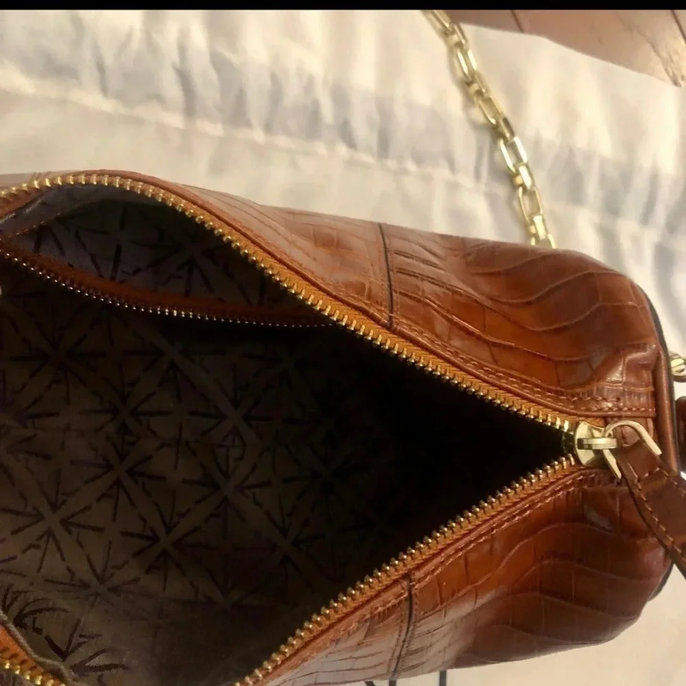Manu Atelier Shoulder Bag  Brown Leather Gold-Tone Hardware ChainLink wide strap